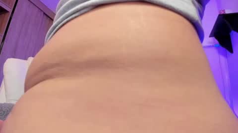 sophia_grants online show from 02-25-25, 06:03