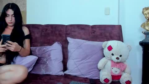 sophia CM online show from 03-10-25, 05:22