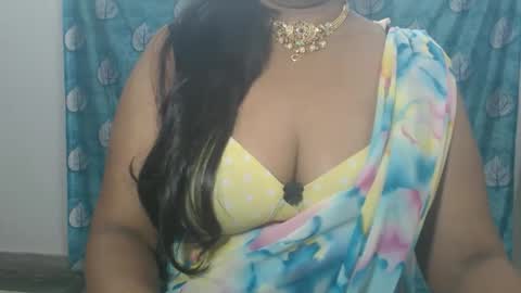 Snapshot of sophia_indian chatting on 06-05-26, 11:16 Sophia Tamil online show from 06-05-26, 11:16