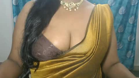 Snapshot of sophia_indian chatting on 06-29-26, 10:15 Sophia Tamil online show from 06-29-26, 10:15