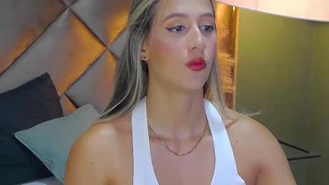 Sofia online show from 09-10-25, 01:55