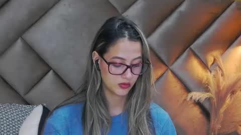 Sofia online show from 10-07-25, 01:52