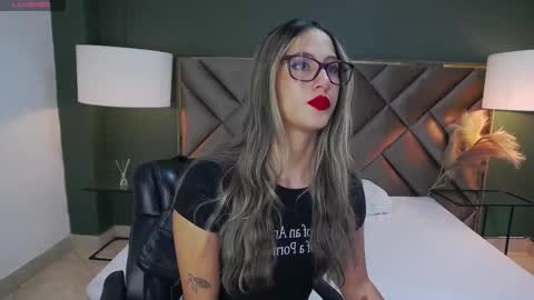 Sofia online show from 10-11-25, 02:26