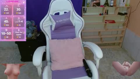 Snapshot of sophia_rossee chatting on 11-26-25, 02:56 sophia rossee online show from 11-26-25, 02:56