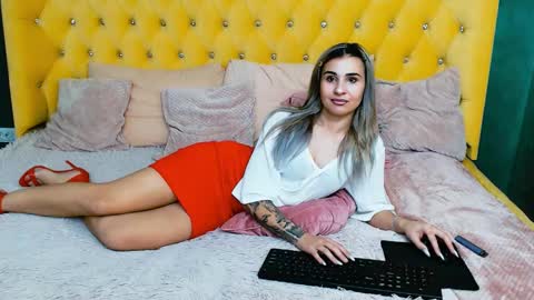 Snapshot of sophia_smith4146 chatting on 12-05-24, 04:53 sophia smith4146 online show from 12-05-24, 04:53