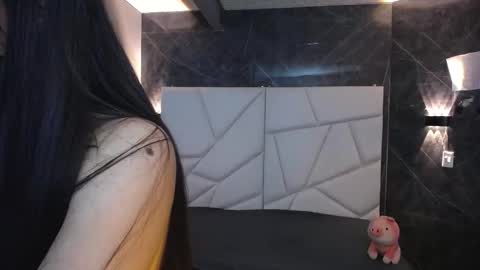 Sophi  online show from 02-19-26, 06:37