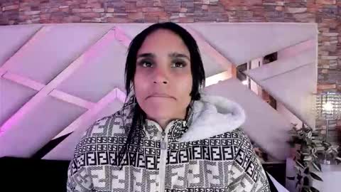 Sophia Paris online show from 12-03-25, 03:36