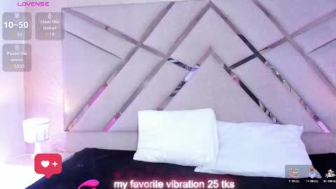 Sophia Paris online show from 03-25-26, 03:12