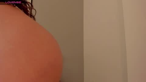 Sophia online show from 01-09-25, 01:50