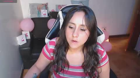 sophiaa_vega_ online show from 05-07-26, 06:57