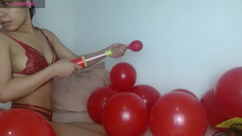 Snapshot of sophiabedford chatting on 02-14-25, 06:40 Sophia Bedford online show from 02-14-25, 06:40