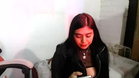 Snapshot of sophiadazza666 chatting on 05-21-26, 05:31 sophia online show from 05-21-26, 05:31