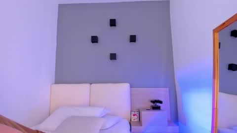 Sofi online show from 02-11-25, 12:16