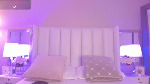 Snapshot of sophiasmiths_ chatting on 02-23-26, 09:34 SophiaSmiths online show from 02-23-26, 09:34