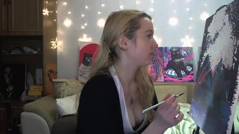 Snapshot of sophiasonata chatting on 12-09-24, 04:05 SophiaSonata online show from 12-09-24, 04:05