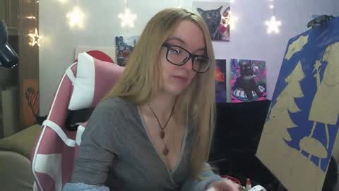 Snapshot of sophiasonata chatting on 11-18-25, 09:52 SophiaSonata online show from 11-18-25, 09:52