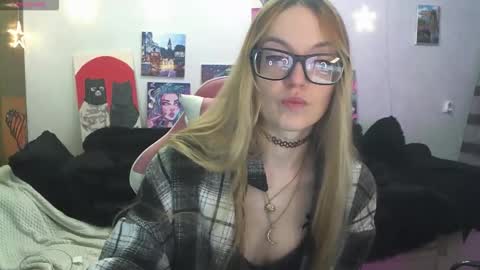 SophiaSonata online show from 02-12-26, 10:16