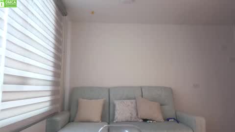 Sophie  online show from 10-17-25, 02:19