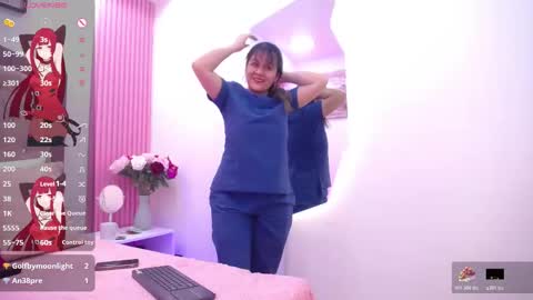 Snapshot of sophie_benett chatting on 02-25-26, 09:02 Sophie online show from 02-25-26, 09:02