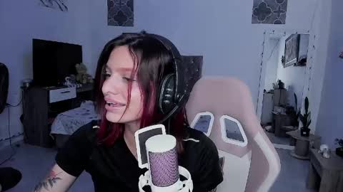 sophie doll online show from 04-22-26, 03:31