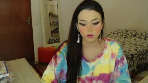 Snapshot of sophie_fantasy_hot chatting on 06-04-26, 08:20 Sophie Fantasys online show from 06-04-26, 08:20