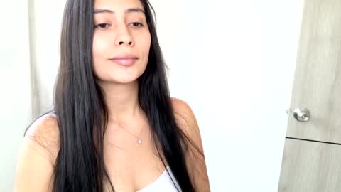 Sophie online show from 02-04-25, 05:12