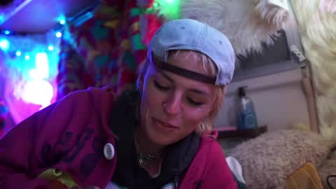 derpy derpington online show from 01-28-25, 06:05