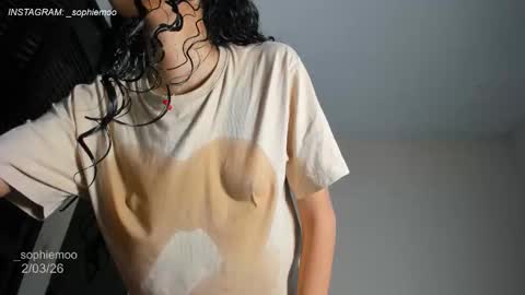 Sophie online show from 03-02-26, 12:01