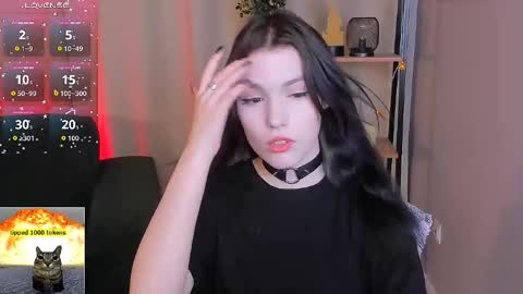 Snapshot of sophie_nomenal_ chatting on 09-16-25, 09:05 sophie_nomenal_ online show from 09-16-25, 09:05