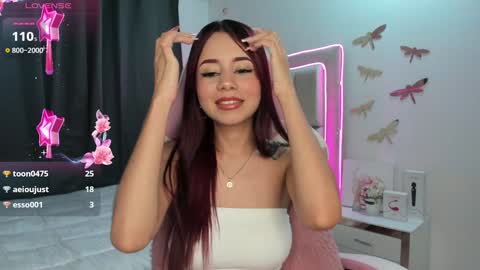 Snapshot of sophie_russo2 chatting on 12-20-24, 03:14 Sophie online show from 12-20-24, 03:14