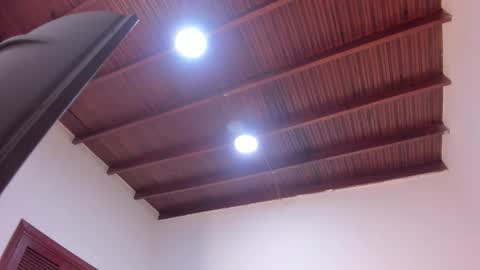 sophie_smith19 online show from 03-18-26, 01:14