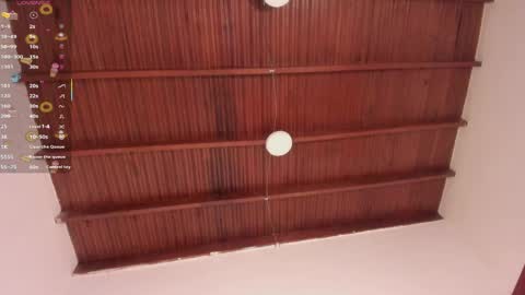 sophie_smith19 online show from 04-08-26, 01:22