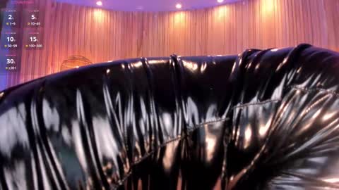 Sophie online show from 03-02-25, 05:01