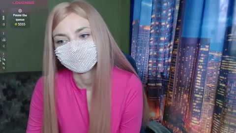 Sophie online show from 03-21-26, 08:52