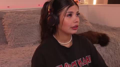 Sophiee  online show from 01-09-26, 03:31