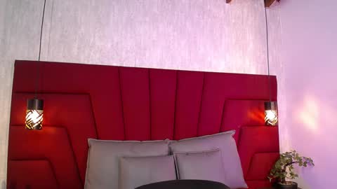 Snapshot of sophiee_velvet chatting on 01-07-25, 11:37 online show from 01-07-25, 11:37