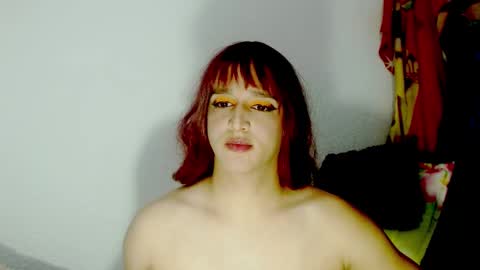 sophiehillsxo online show from 01-05-25, 12:20