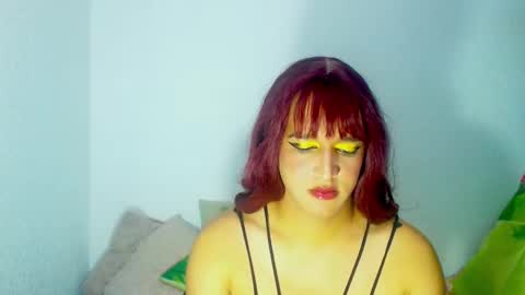 sophiehillsxo online show from 01-15-25, 02:27