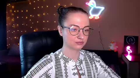 sophieleroux online show from 04-13-26, 11:37