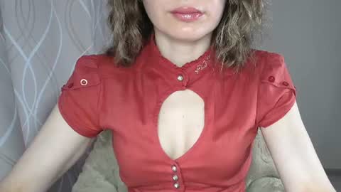 Snapshot of sophiemisss chatting on 07-08-26, 06:18 Sophiemisss online show from 07-08-26, 06:18