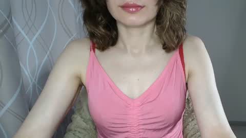Snapshot of sophiemisss chatting on 07-17-26, 07:04 Sophiemisss online show from 07-17-26, 07:04