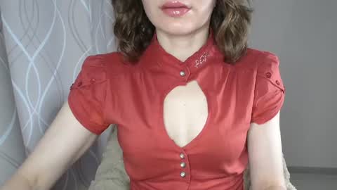 Snapshot of sophiemisss chatting on 07-18-26, 06:50 Sophiemisss online show from 07-18-26, 06:50