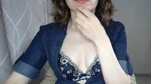 Snapshot of sophiemisss chatting on 07-21-26, 06:27 Sophiemisss online show from 07-21-26, 06:27