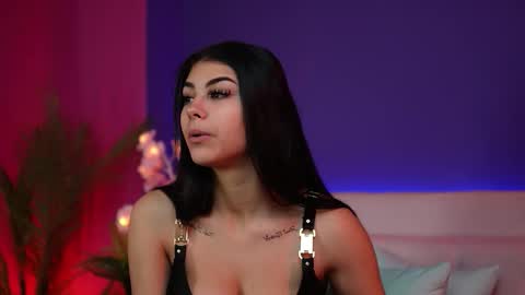  Sophie  online show from 01-07-26, 06:54