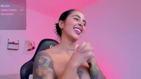 sophierooy online show from 09-25-25, 12:47