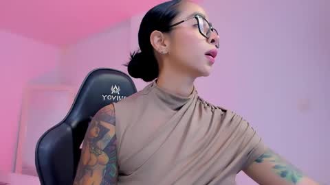 sophierooy online show from 05-03-26, 01:11