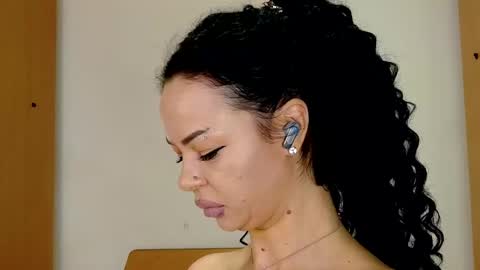 Sophie Rosenfeld online show from 03-05-26, 09:11