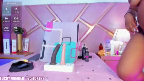 Sophie online show from 01-05-26, 05:27