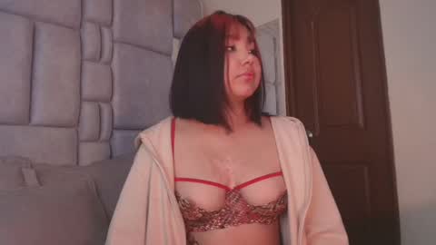   Sophie  online show from 09-09-25, 12:48