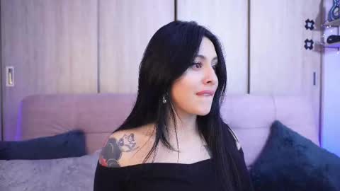 Sophiie online show from 02-11-26, 04:17